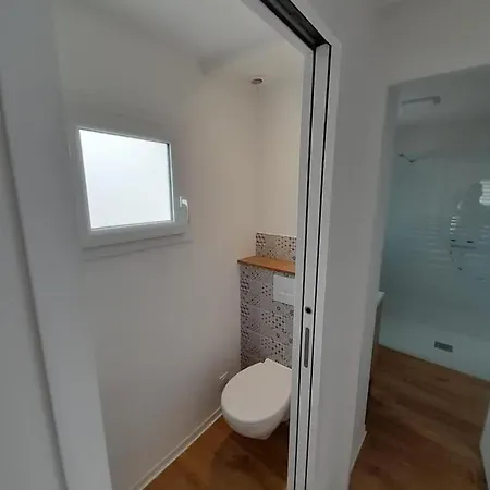 Villa 6 Personnes à 250 M De La *