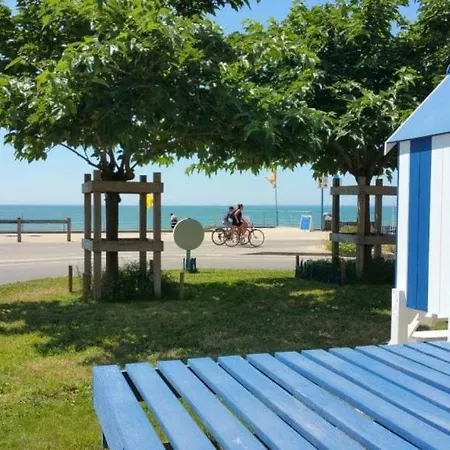 6 Personnes A 250 M De La Saint-Hilaire-de-Riez